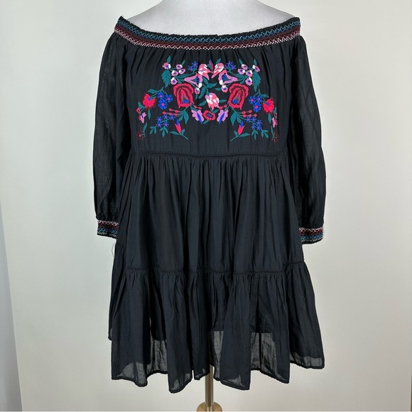 Free People Sunbeams Embroidered Off The Shoulder Boho Mini Dress Size XS - Picture 2 of 14
